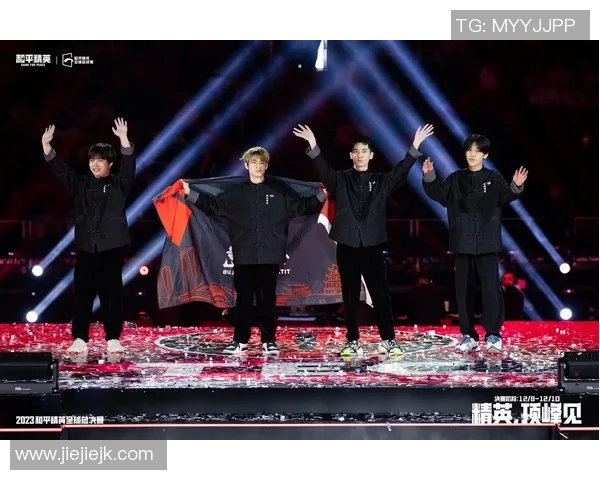 电竞新闻和平精英深度解析FPX战队成员个人能力与战术配合的完美结合